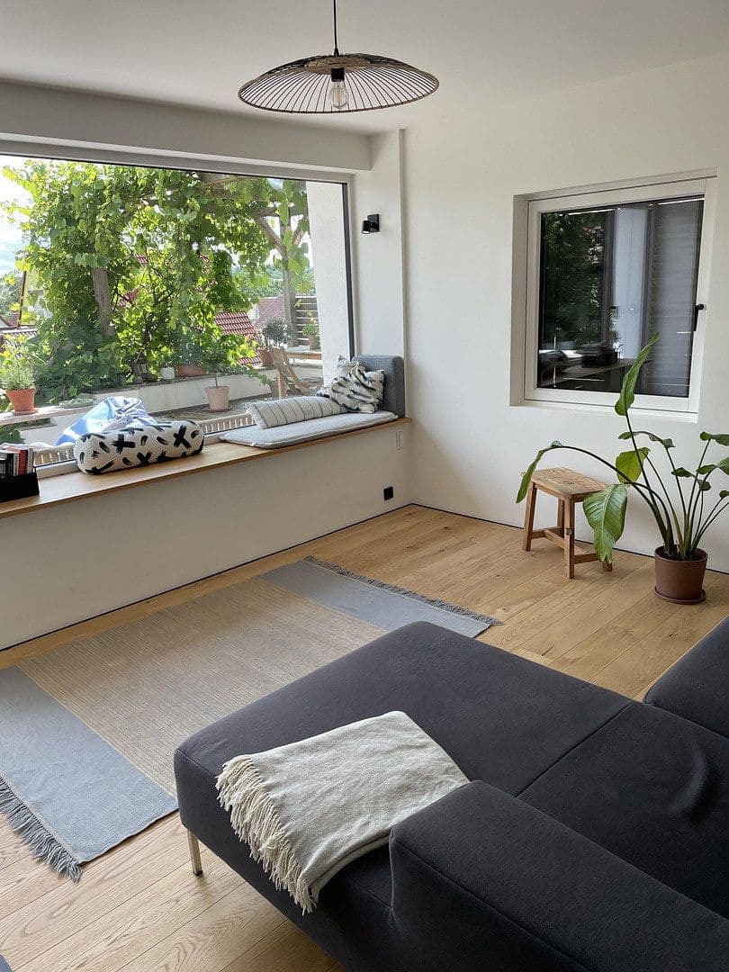 Prodej domu 125 m², pozemek 536 m², Roth, Bavorsko Prodej domu 125 m², pozemek 536 m², Roth, Bavorsko