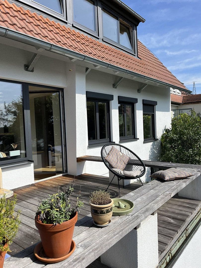 Prodej domu 125 m², pozemek 536 m², Roth, Bavorsko Prodej domu 125 m², pozemek 536 m², Roth, Bavorsko