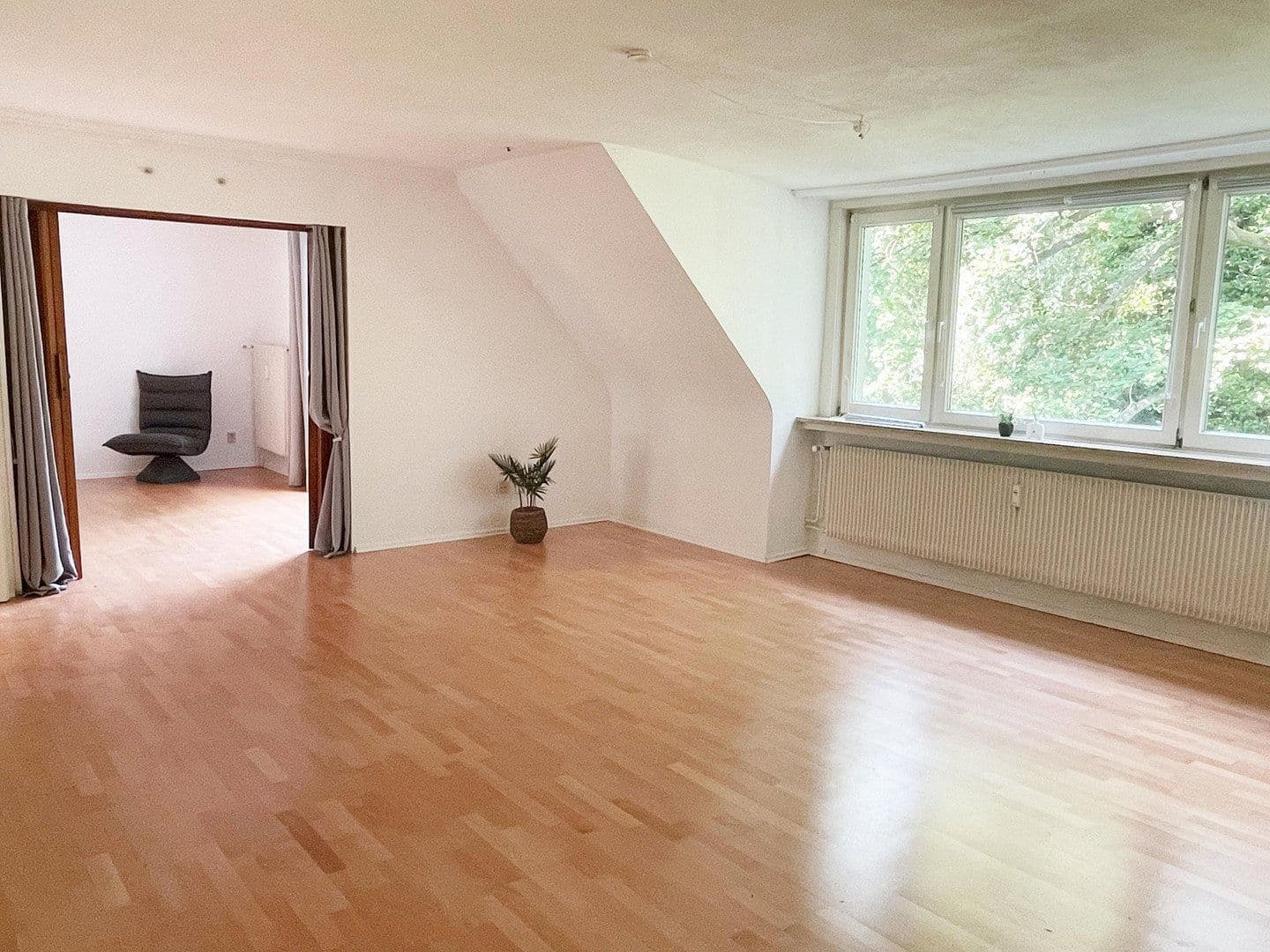 Prodej bytu 4+1 102 m², Laurembergstieg 7, Hamburg, Hamburg Prodej bytu 4+1 102 m², Laurembergstieg 7, Hamburg, Hamburg