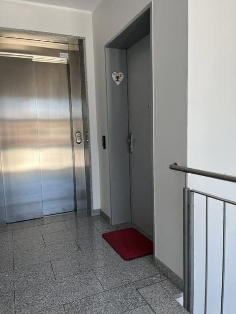 Prodej bytu 3+1 117 m², Maxhofstrasse 27, München, Bavorsko Prodej bytu 3+1 117 m², Maxhofstrasse 27, München, Bavorsko