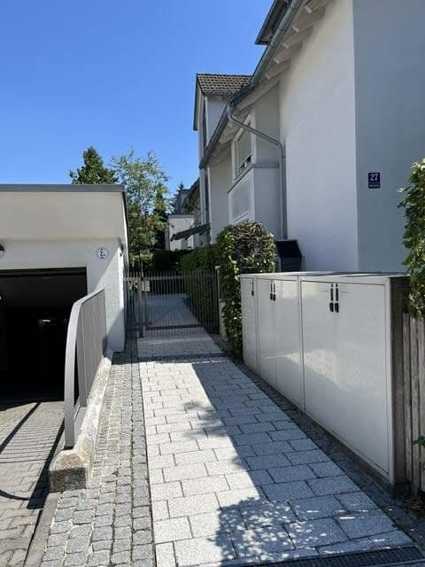 Prodej bytu 3+1 117 m², Maxhofstrasse 27, München, Bavorsko Prodej bytu 3+1 117 m², Maxhofstrasse 27, München, Bavorsko