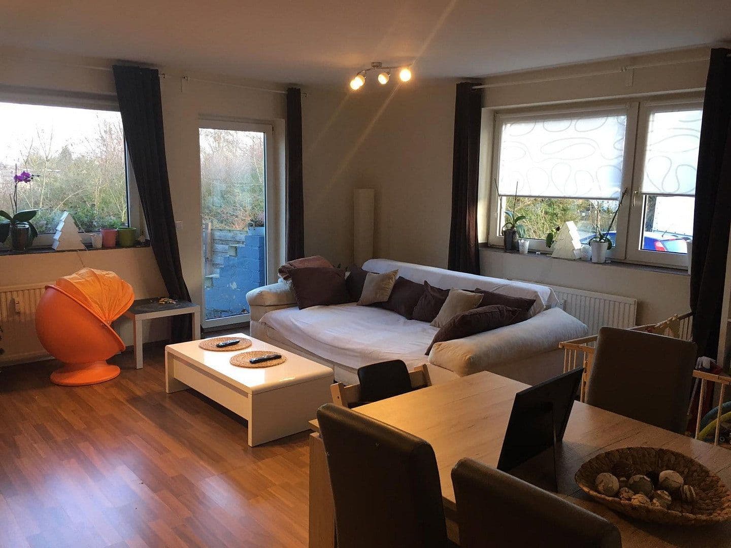 Pronájem bytu 4+1 120 m², Braunschweig, Dolní Sasko Pronájem bytu 4+1 120 m², Braunschweig, Dolní Sasko