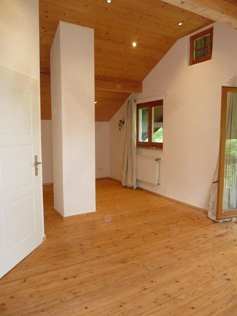 Prodej domu 105 m², pozemek 1.135 m², Übersee, Bavorsko Prodej domu 105 m², pozemek 1.135 m², Übersee, Bavorsko