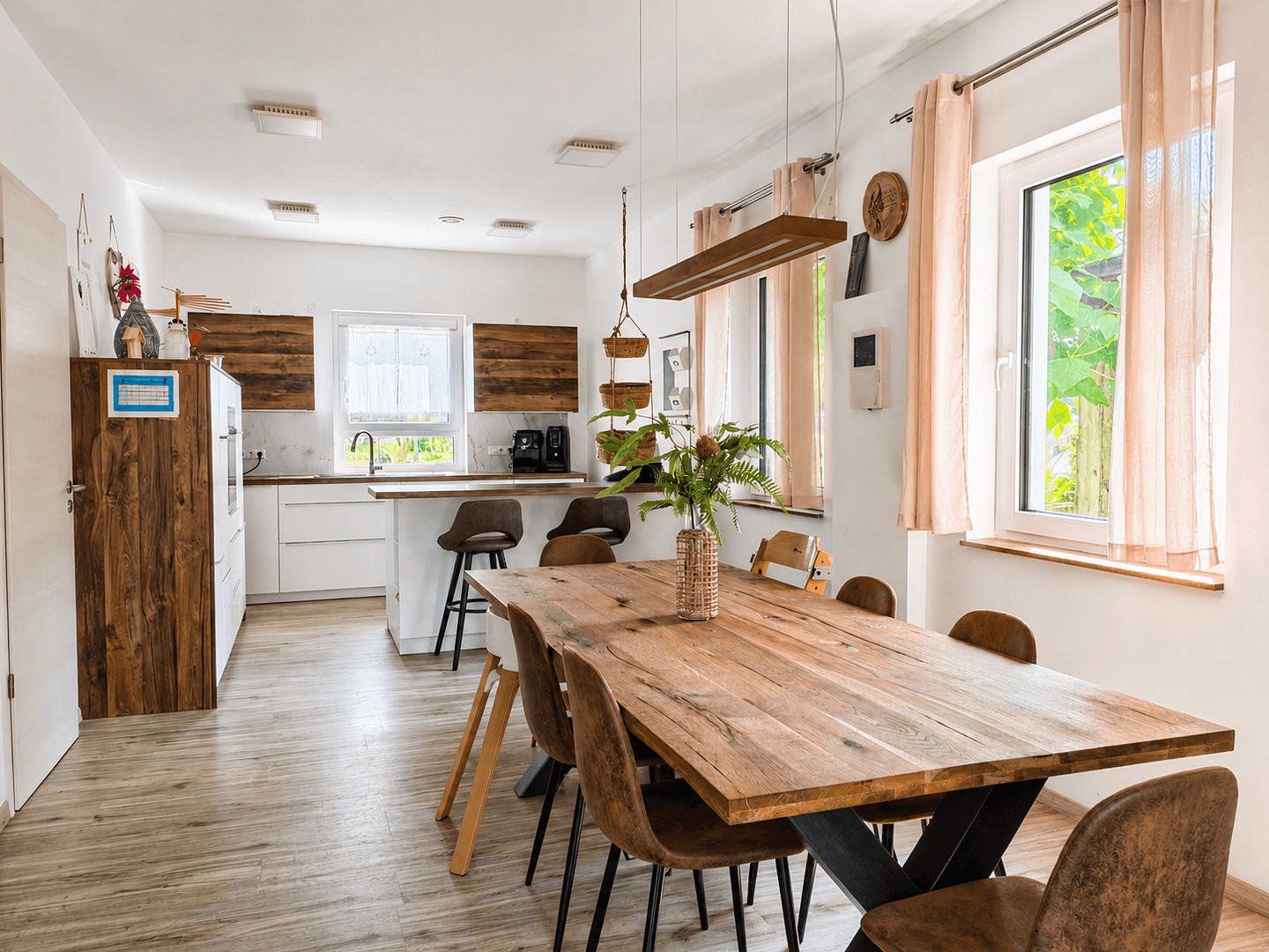 Prodej domu 217 m², pozemek 738 m², Reisbach, Bavorsko Prodej domu 217 m², pozemek 738 m², Reisbach, Bavorsko