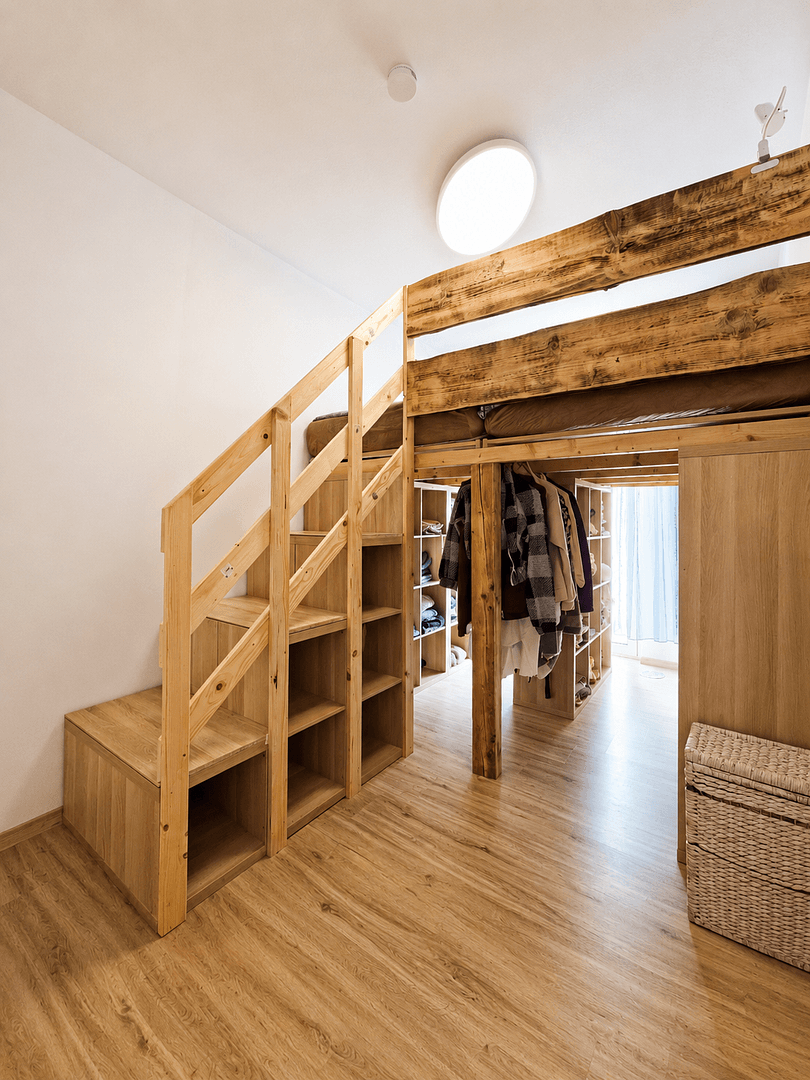 Prodej domu 217 m², pozemek 738 m², Reisbach, Bavorsko Prodej domu 217 m², pozemek 738 m², Reisbach, Bavorsko