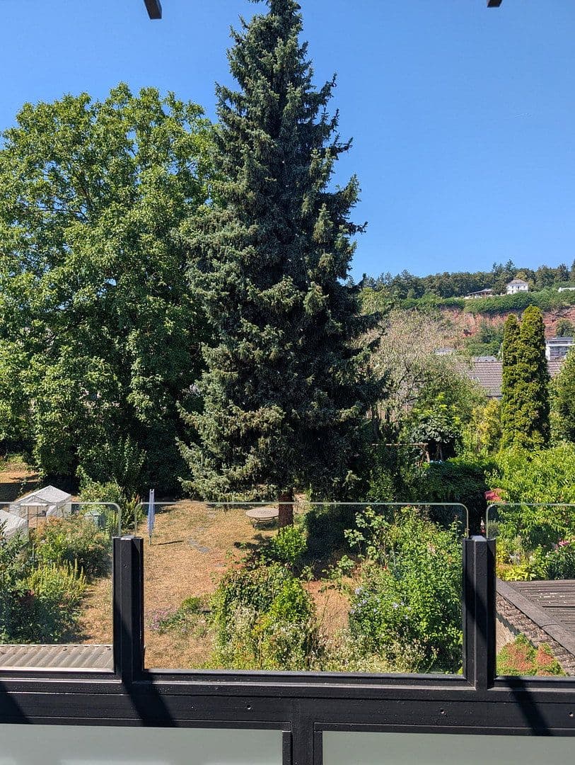 Prodej bytu 3+1 93 m², Trier, Porýní-Falc Prodej bytu 3+1 93 m², Trier, Porýní-Falc