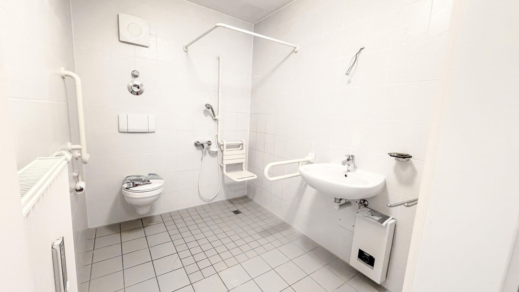 Prodej bytu 2+1 60 m², Rehhofstr. 142, Nürnberg, Bavorsko Prodej bytu 2+1 60 m², Rehhofstr. 142, Nürnberg, Bavorsko