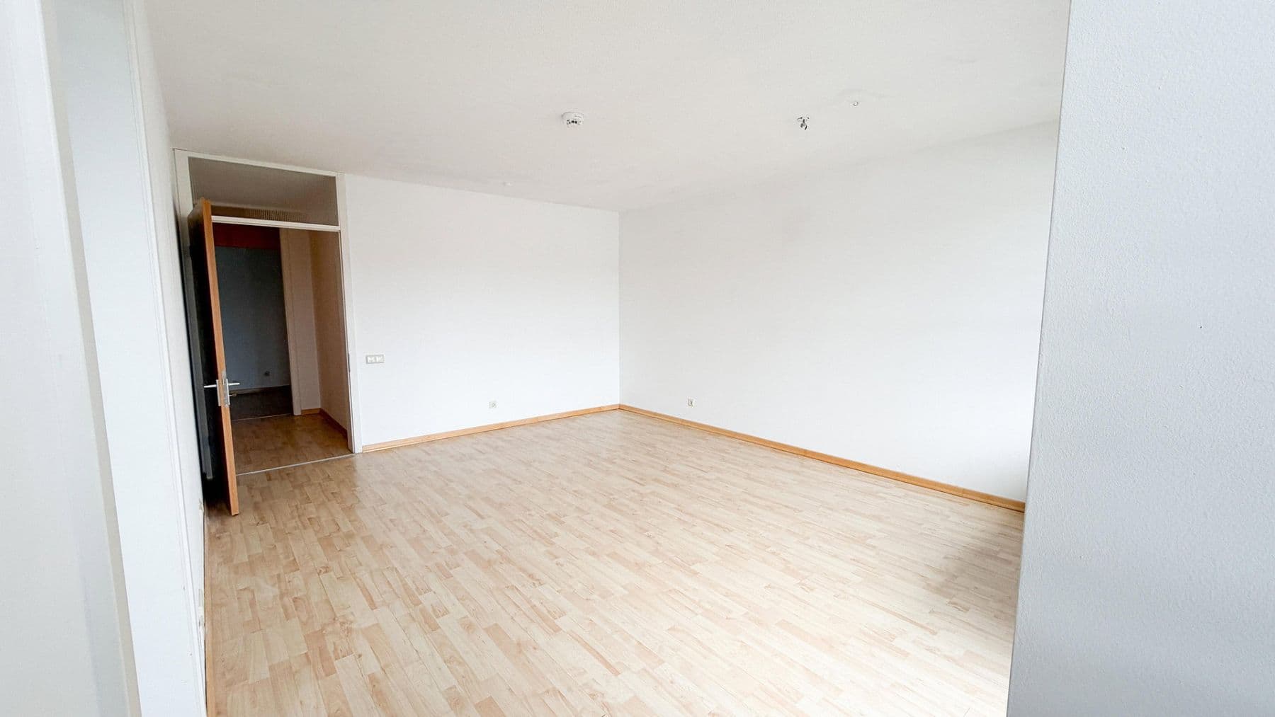 Prodej bytu 2+1 60 m², Rehhofstr. 142, Nürnberg, Bavorsko Prodej bytu 2+1 60 m², Rehhofstr. 142, Nürnberg, Bavorsko