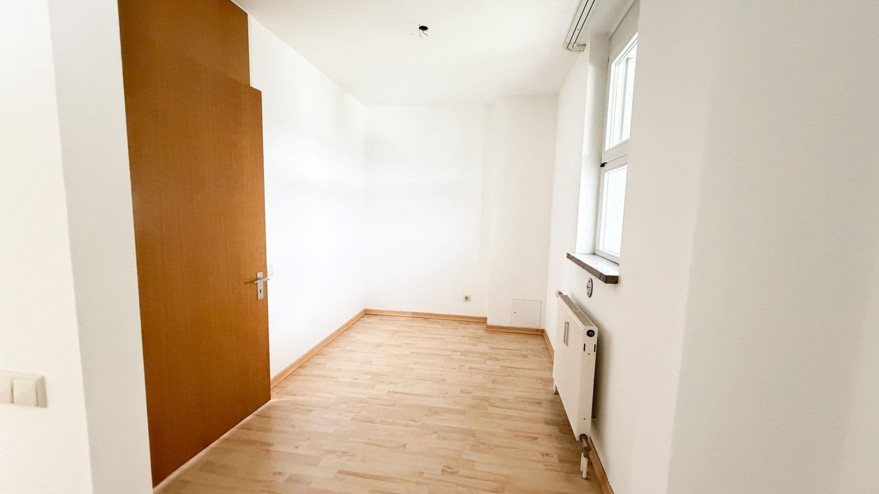 Prodej bytu 2+1 60 m², Rehhofstr. 142, Nürnberg, Bavorsko Prodej bytu 2+1 60 m², Rehhofstr. 142, Nürnberg, Bavorsko