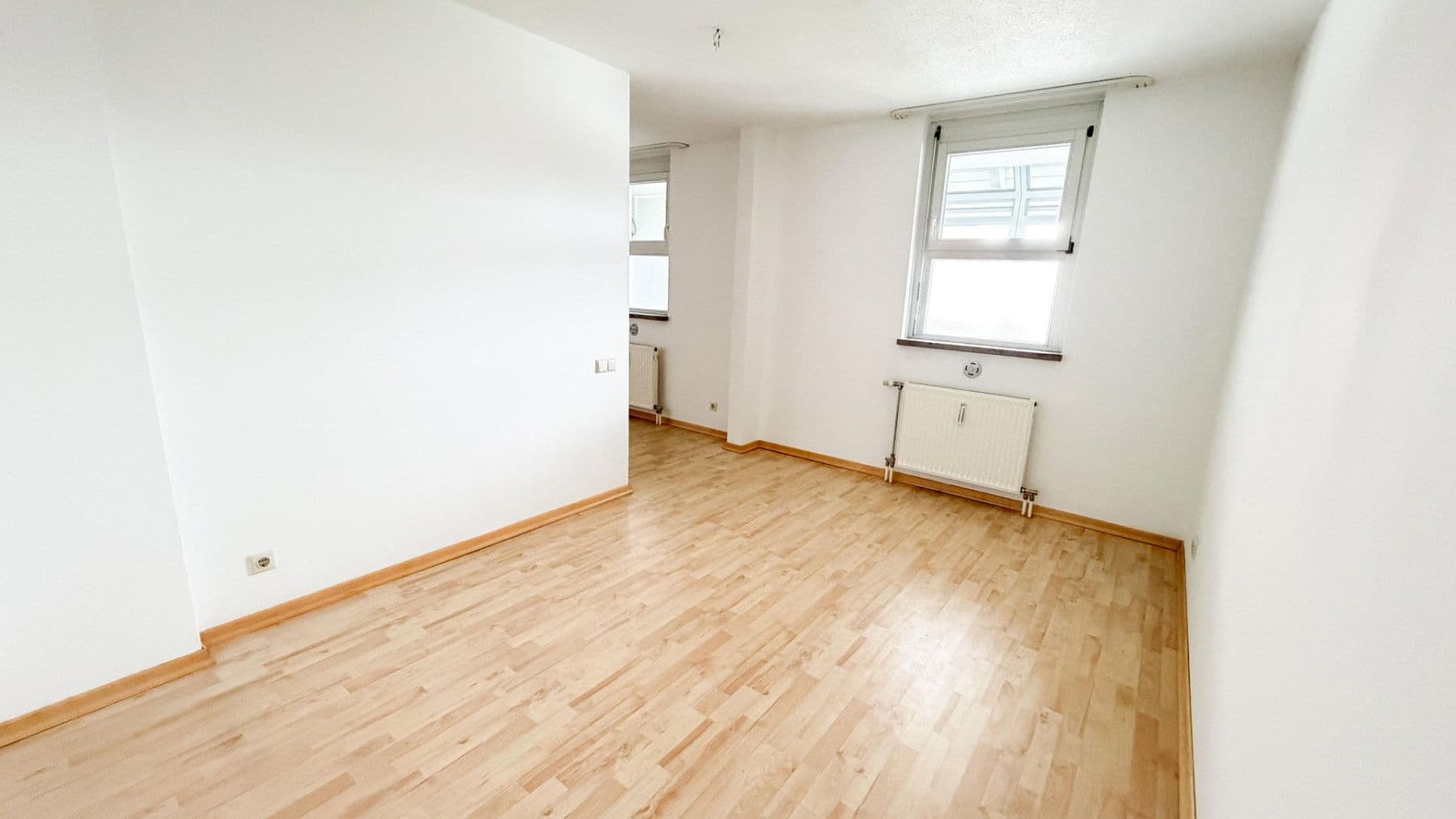 Prodej bytu 2+1 60 m², Rehhofstr. 142, Nürnberg, Bavorsko Prodej bytu 2+1 60 m², Rehhofstr. 142, Nürnberg, Bavorsko