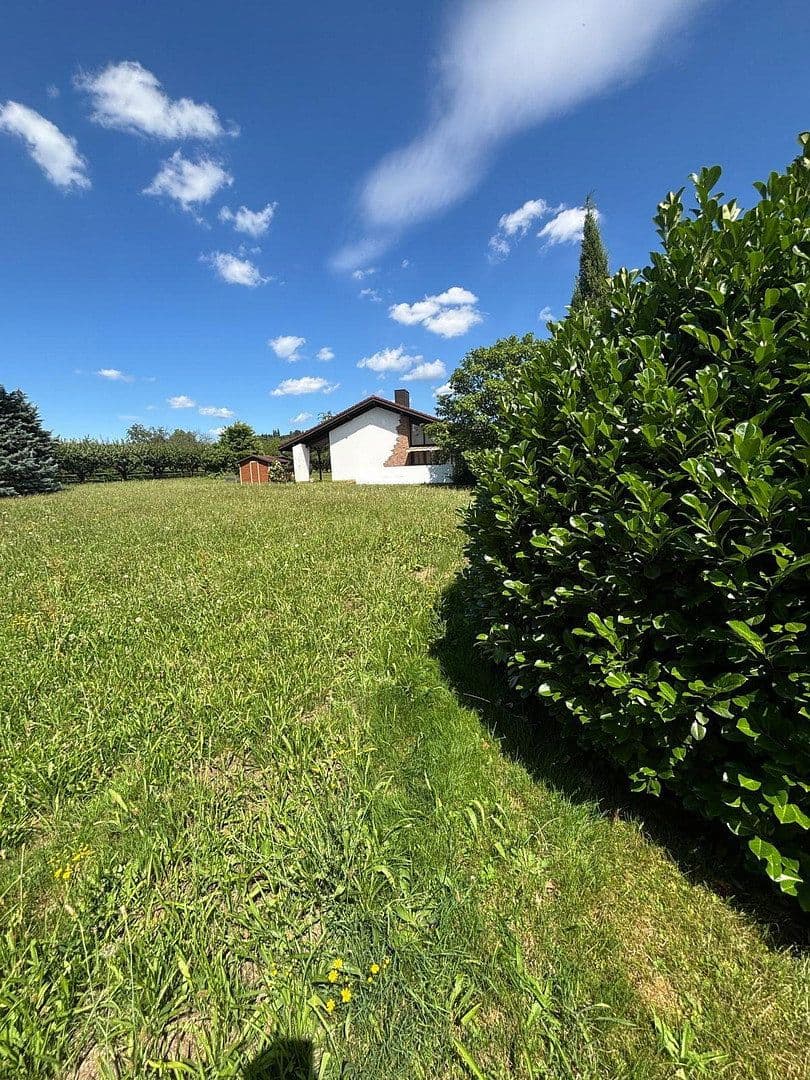Prodej pozemku 1.276 m², Renchen, Bádensko-Württembersko Prodej pozemku 1.276 m², Renchen, Bádensko-Württembersko