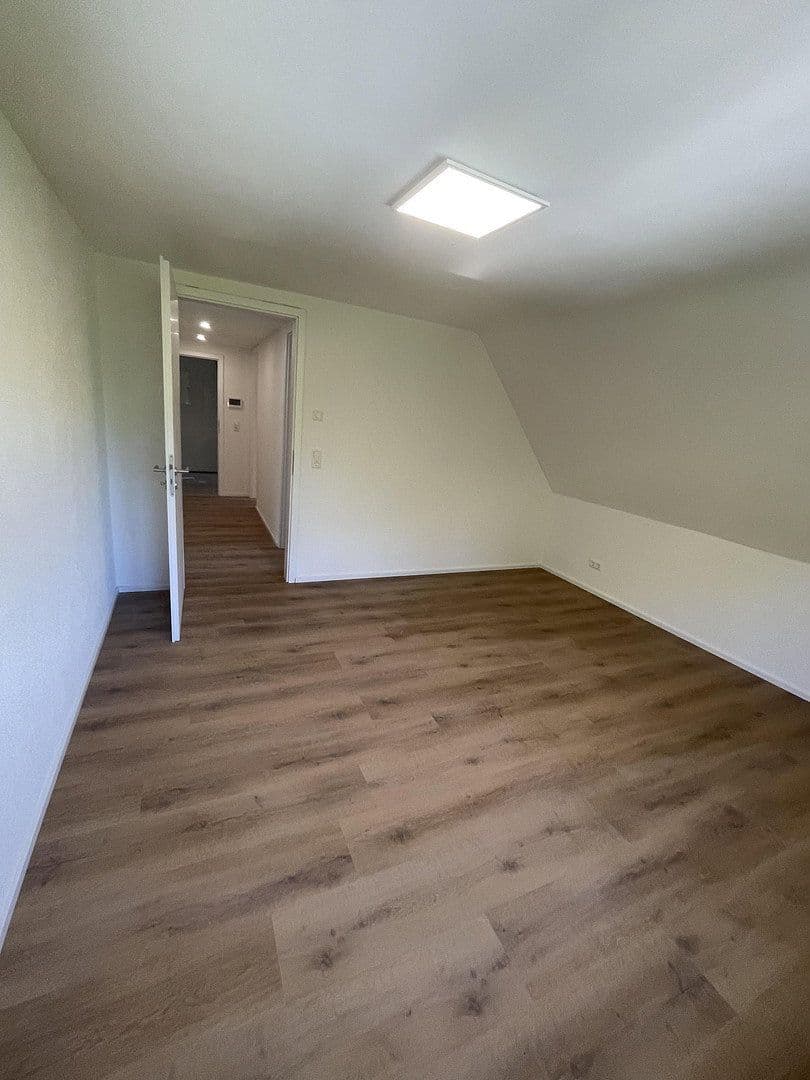 Pronájem bytu 2+1 55 m², Ludwigsburg, Bádensko-Württembersko Pronájem bytu 2+1 55 m², Ludwigsburg, Bádensko-Württembersko