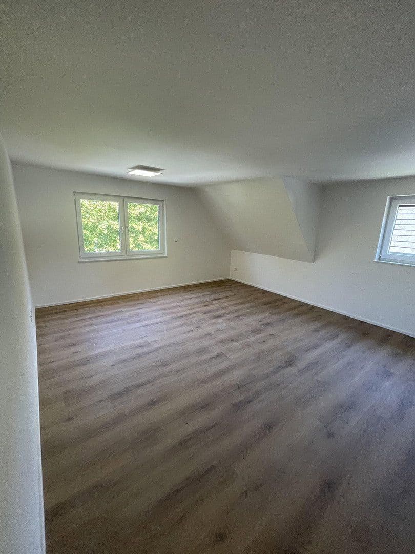 Pronájem bytu 2+1 55 m², Ludwigsburg, Bádensko-Württembersko Pronájem bytu 2+1 55 m², Ludwigsburg, Bádensko-Württembersko