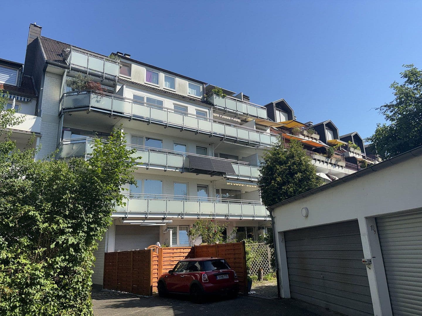 Pronájem bytu 3+1 82 m², Marbacher Str. 13, Düsseldorf, Severní Porýní-Vestfálsko Pronájem bytu 3+1 82 m², Marbacher Str. 13, Düsseldorf, Severní Porýní-Vestfálsko