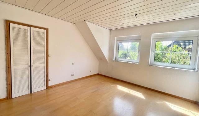 Prodej domu 250 m², pozemek 440 m², Reinfeld, Šlesvicko-Holštýnsko Prodej domu 250 m², pozemek 440 m², Reinfeld, Šlesvicko-Holštýnsko