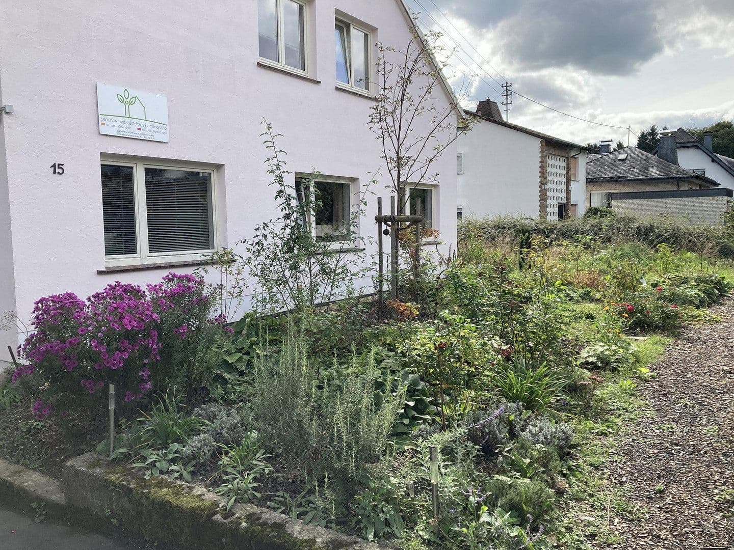 Prodej domu 708 m², pozemek 3.296 m², Flammersfeld, Porýní-Falc Prodej domu 708 m², pozemek 3.296 m², Flammersfeld, Porýní-Falc