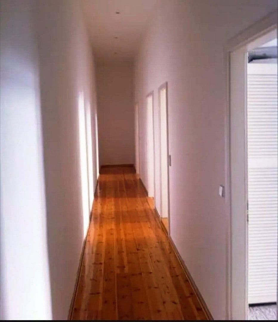 Prodej bytu 2+1 66 m², Chausseestr. 9, Berlin, Berlín Prodej bytu 2+1 66 m², Chausseestr. 9, Berlin, Berlín