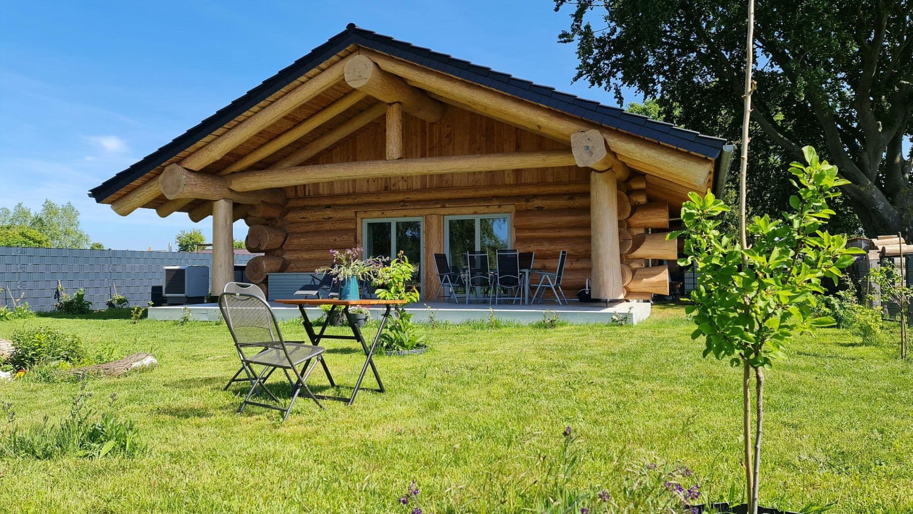 Prodej domu 120 m², pozemek 400 m², Ernst - Thälmann - Str. / Gartenstr., Fichtenhöhe, Braniborsko Prodej domu 120 m², pozemek 400 m², Ernst - Thälmann - Str. / Gartenstr., Fichtenhöhe, Braniborsko