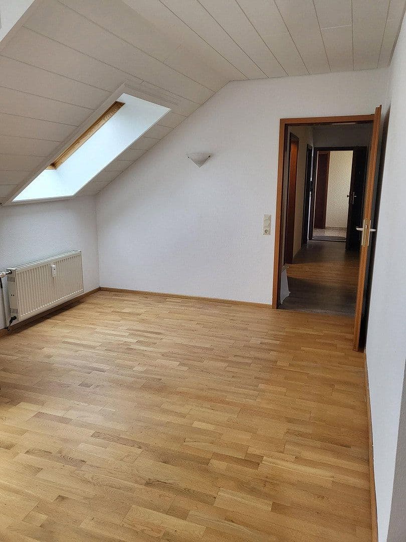 Prodej bytu 2+1 72 m², Göppingen, Bádensko-Württembersko Prodej bytu 2+1 72 m², Göppingen, Bádensko-Württembersko