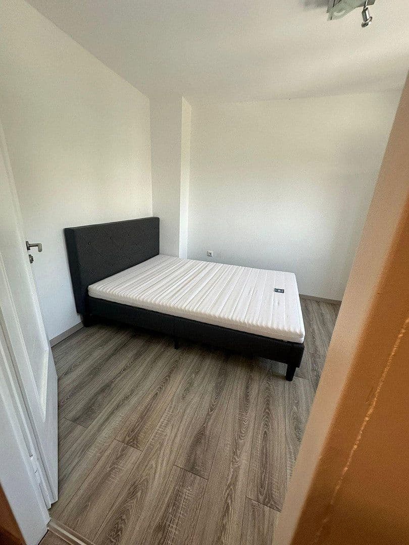 Pronájem bytu 12 m², Frankfurt, Hessen Pronájem bytu 12 m², Frankfurt, Hessen