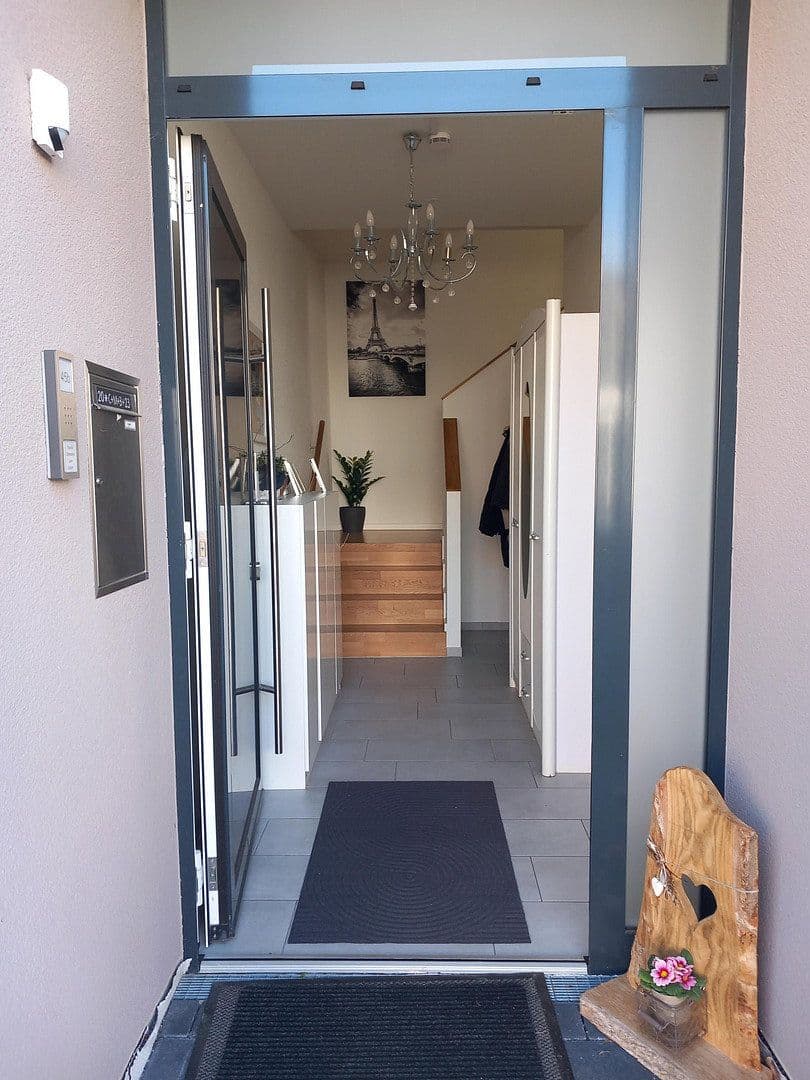 Prodej domu 120 m², pozemek 168 m², Waldkirch, Bádensko-Württembersko Prodej domu 120 m², pozemek 168 m², Waldkirch, Bádensko-Württembersko