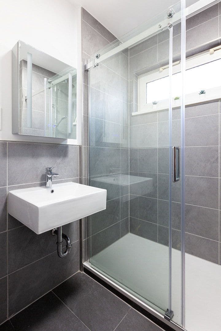 Pronájem bytu 2+1 58 m², Kassel, Hessen Pronájem bytu 2+1 58 m², Kassel, Hessen