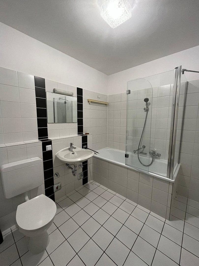 Pronájem bytu 3+kk 102 m², Bonn, Severní Porýní-Vestfálsko Pronájem bytu 3+kk 102 m², Bonn, Severní Porýní-Vestfálsko