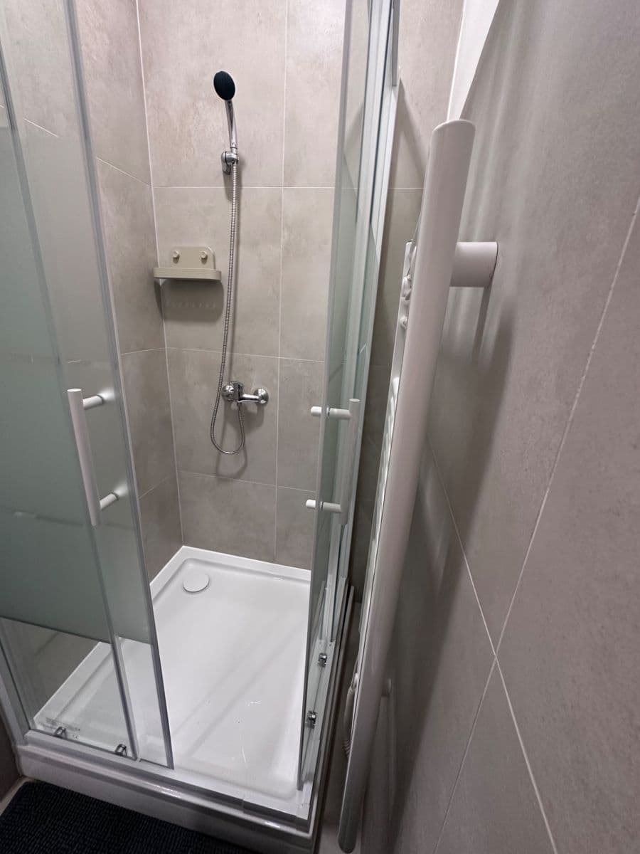 Pronájem bytu 1+kk 27 m², Podolská, Praha, Praha Pronájem bytu 1+kk 27 m², Podolská, Praha, Praha