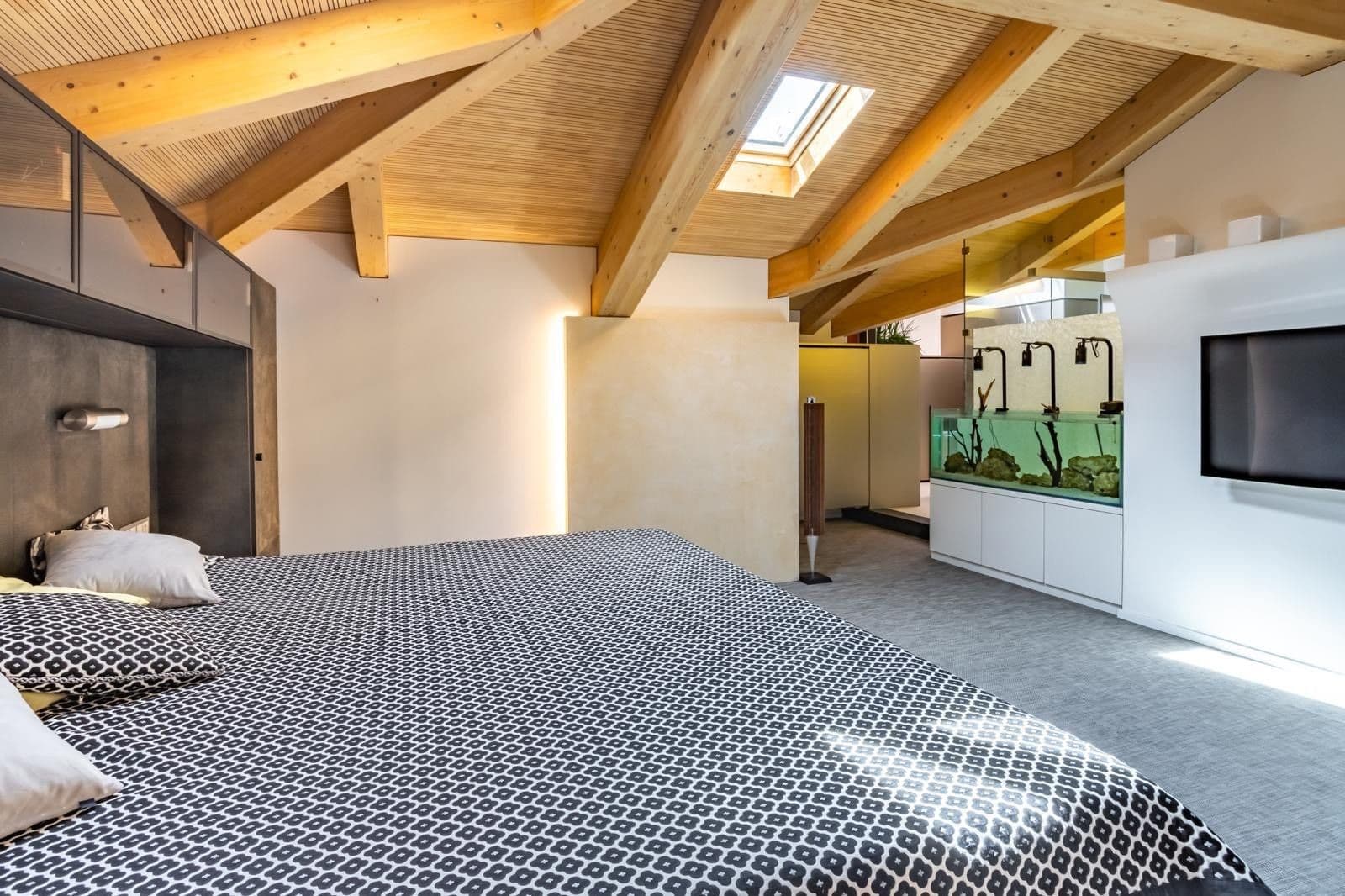 Prodej bytu 5+kk 230 m², Hálkova, Praha, Praha Prodej bytu 5+kk 230 m², Hálkova, Praha, Praha