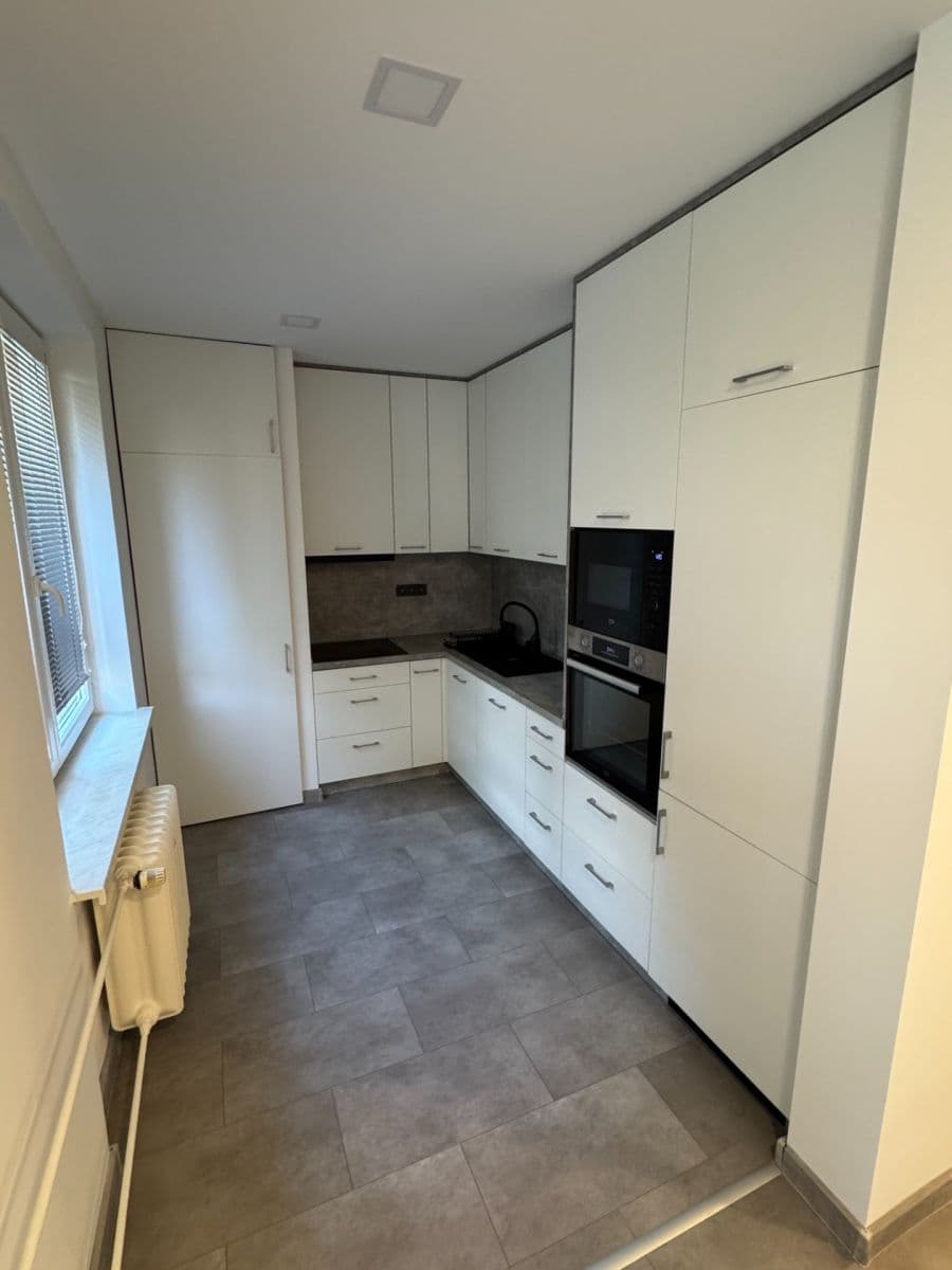 Pronájem bytu 2+kk 55 m², Dukelská, Třinec, Moravskoslezský kraj Pronájem bytu 2+kk 55 m², Dukelská, Třinec, Moravskoslezský kraj