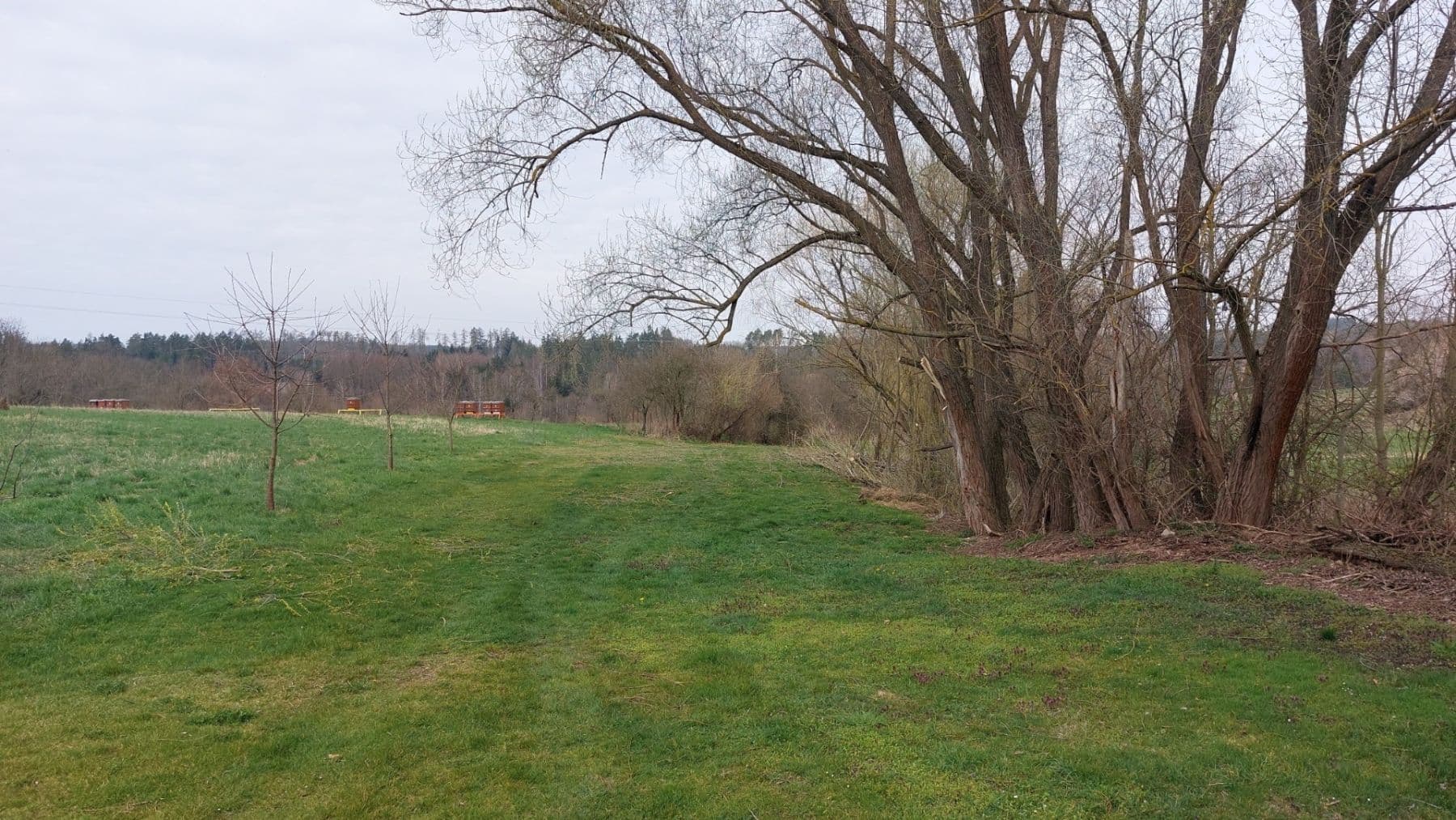 Prodej pozemku 2.723 m², Loket, Středočeský kraj Prodej pozemku 2.723 m², Loket, Středočeský kraj