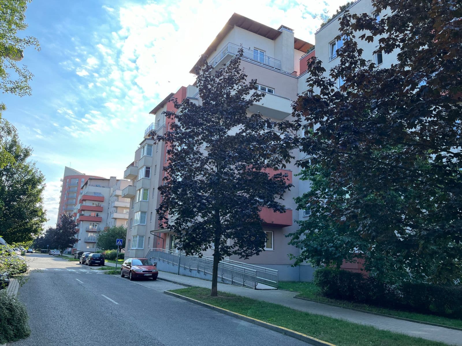 Pronájem bytu 1+kk 27 m², Mikanova, Praha, Praha Pronájem bytu 1+kk 27 m², Mikanova, Praha, Praha