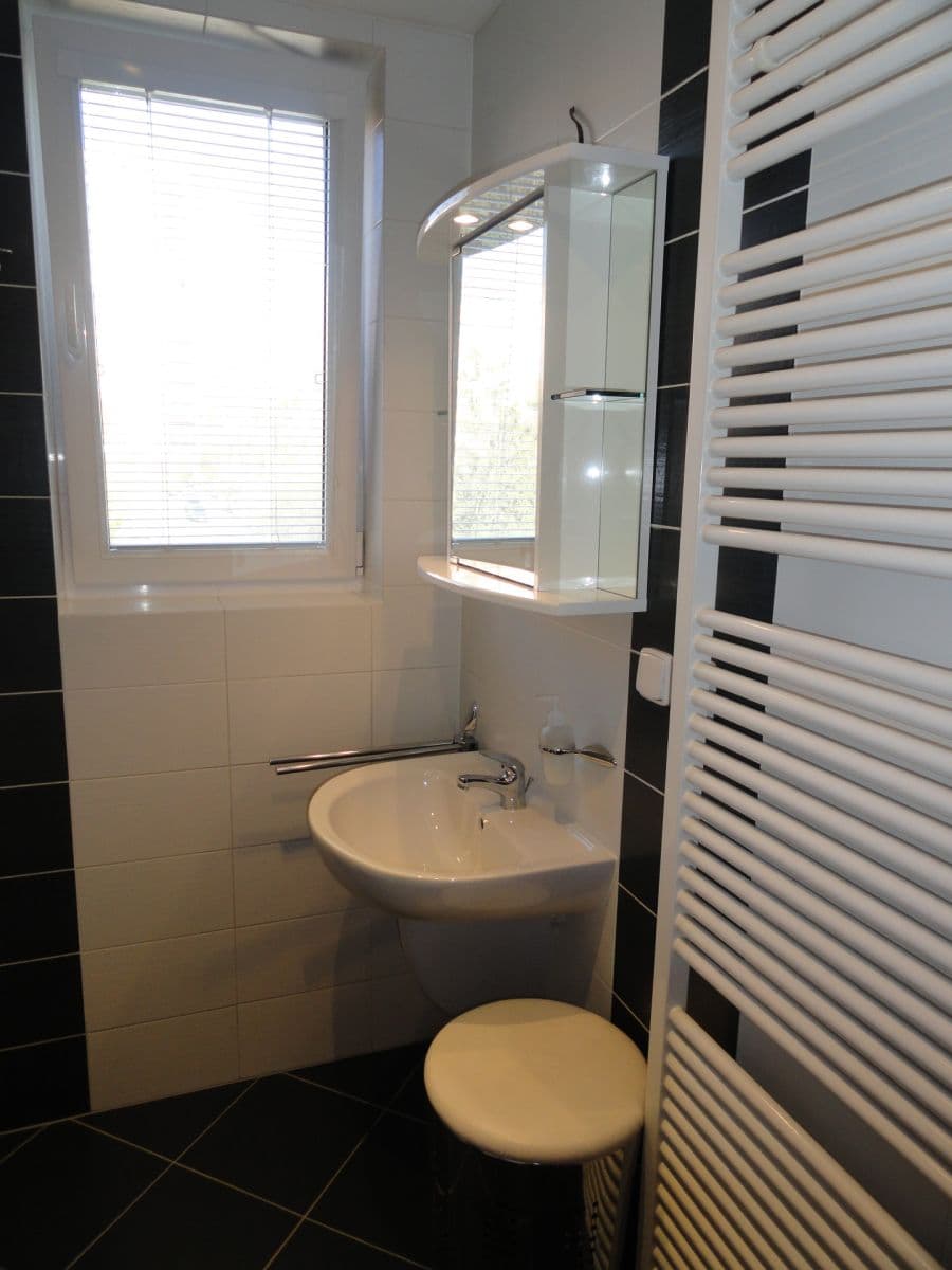 Pronájem bytu 1+kk 27 m², Mikanova, Praha, Praha Pronájem bytu 1+kk 27 m², Mikanova, Praha, Praha