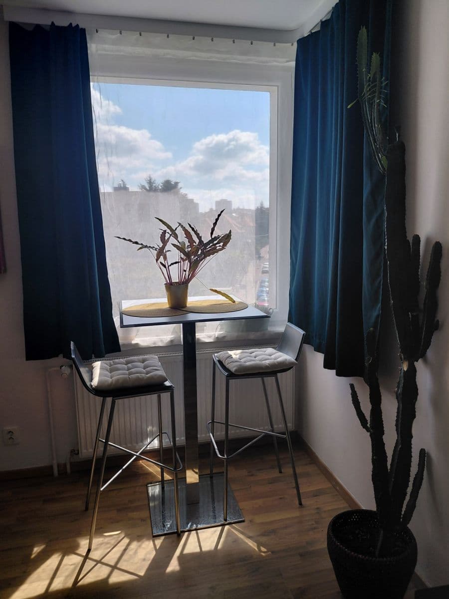 Pronájem bytu 1+kk 27 m², Hornoměcholupská, Praha, Praha Pronájem bytu 1+kk 27 m², Hornoměcholupská, Praha, Praha