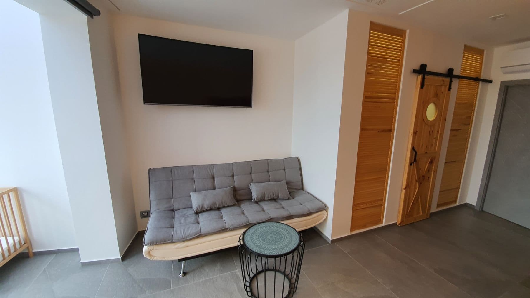 Pronájem bytu 4+1 370 m², Otýlie Beníškové, Plzeň, Plzeňský kraj Pronájem bytu 4+1 370 m², Otýlie Beníškové, Plzeň, Plzeňský kraj