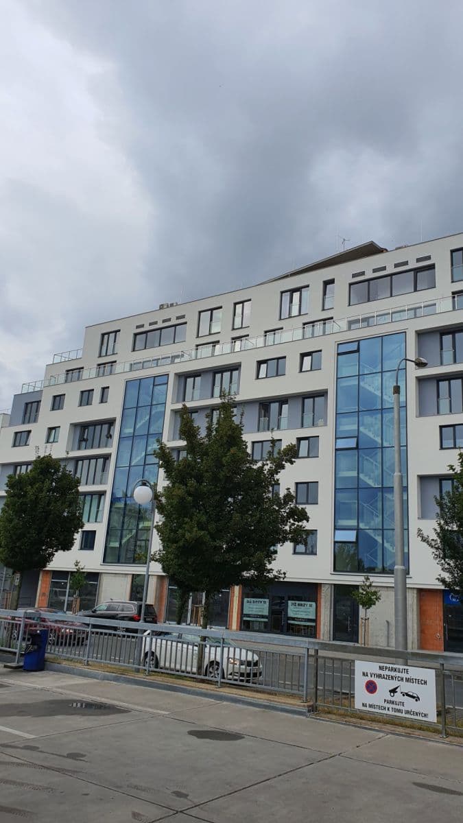 Pronájem bytu 4+1 370 m², Otýlie Beníškové, Plzeň, Plzeňský kraj Pronájem bytu 4+1 370 m², Otýlie Beníškové, Plzeň, Plzeňský kraj