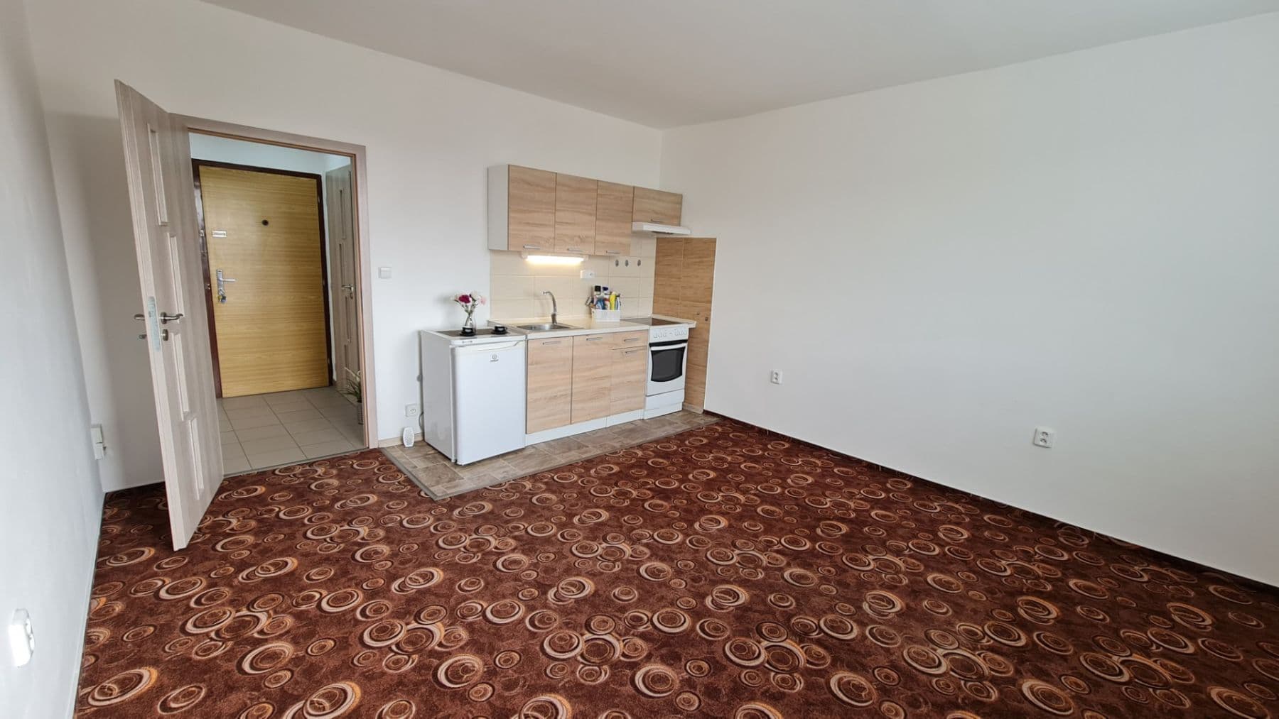 Pronájem bytu 2+kk 40 m², Hradecká, Česká Lípa, Liberecký kraj Pronájem bytu 2+kk 40 m², Hradecká, Česká Lípa, Liberecký kraj