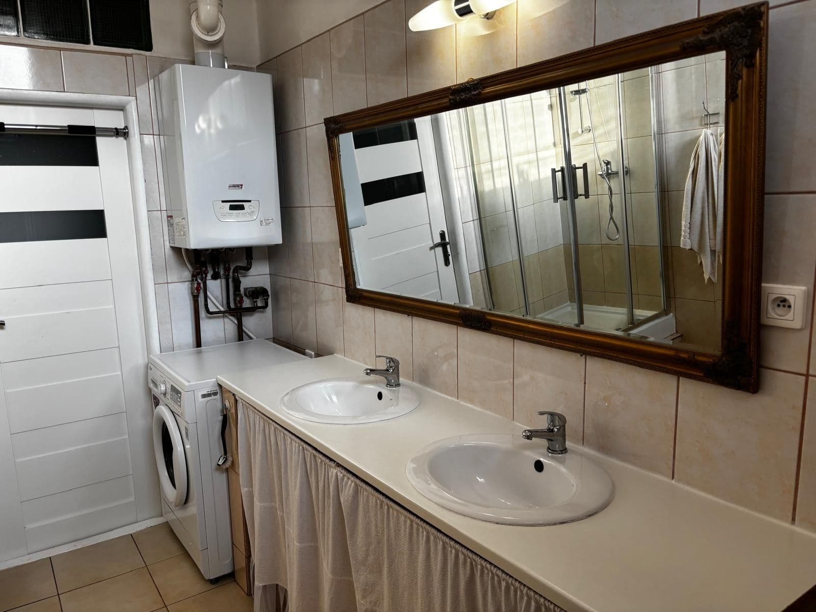 Pronájem bytu 3+kk 84 m², Rumunská, Liberec, Liberecký kraj Pronájem bytu 3+kk 84 m², Rumunská, Liberec, Liberecký kraj