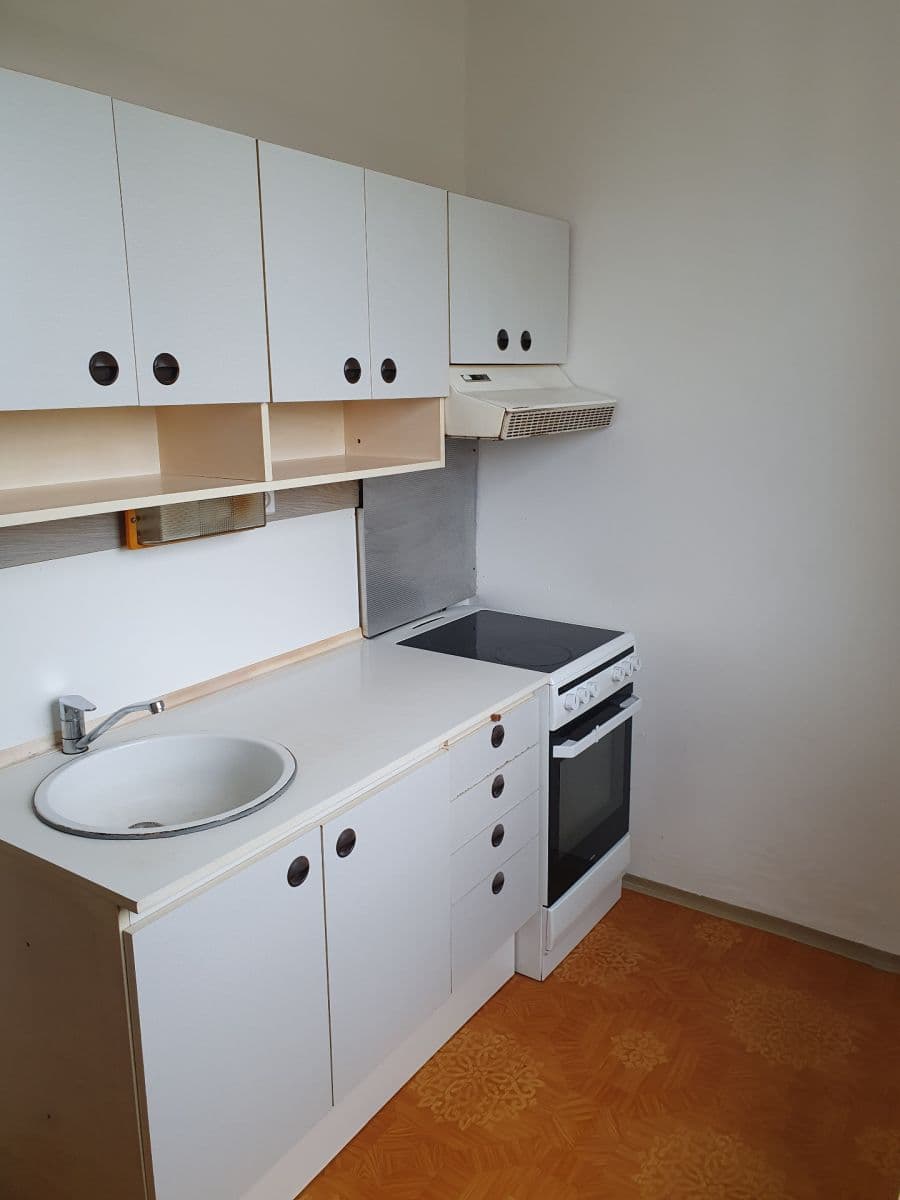 Prodej bytu 1+1 38 m², Dobiášova, Liberec, Liberecký kraj Prodej bytu 1+1 38 m², Dobiášova, Liberec, Liberecký kraj