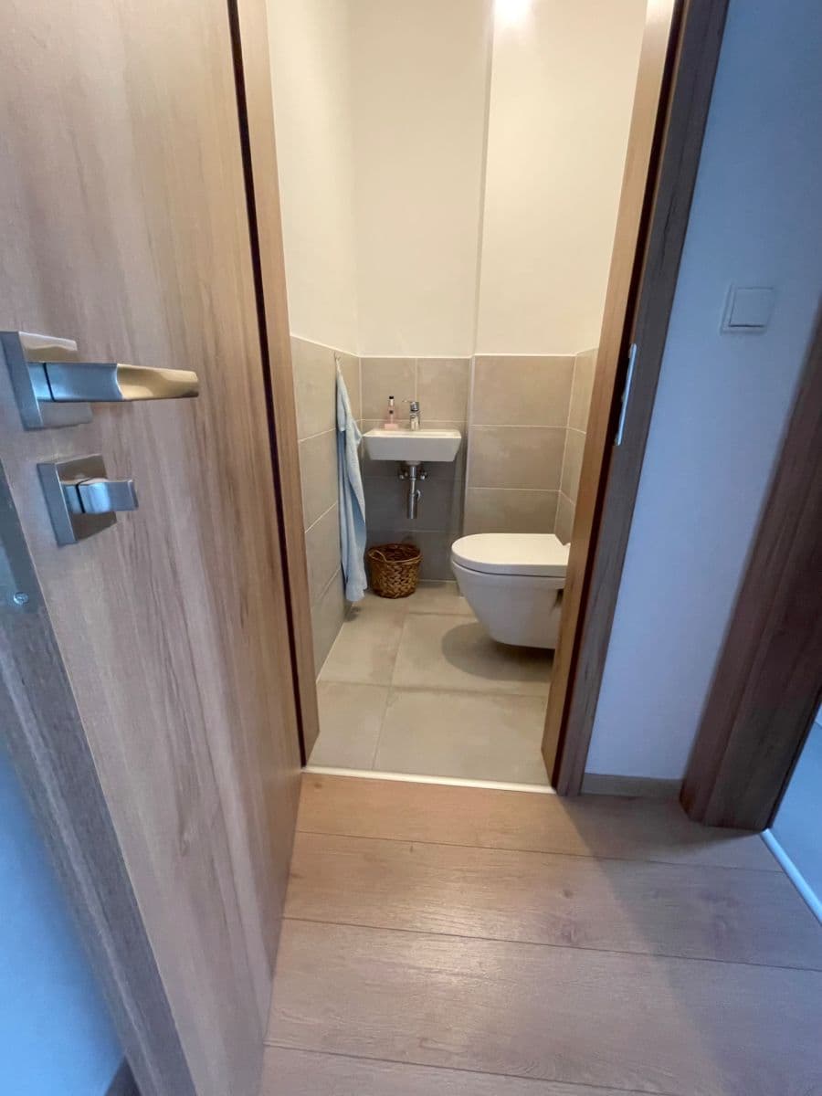 Prodej domu 90 m², pozemek 251 m², Svážná, Nučice, Středočeský kraj Prodej domu 90 m², pozemek 251 m², Svážná, Nučice, Středočeský kraj