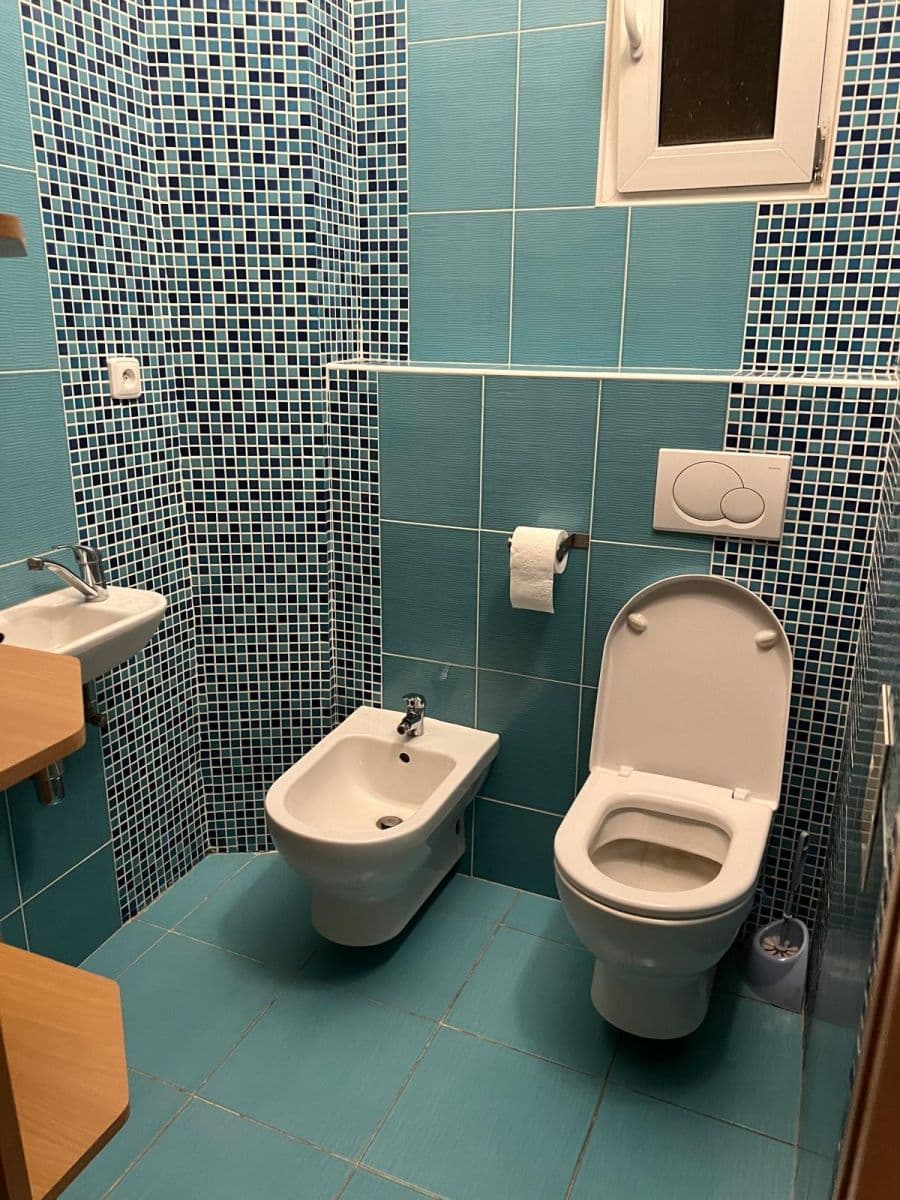 Pronájem bytu 3+1 96 m², Bořivojova, Praha, Praha Pronájem bytu 3+1 96 m², Bořivojova, Praha, Praha