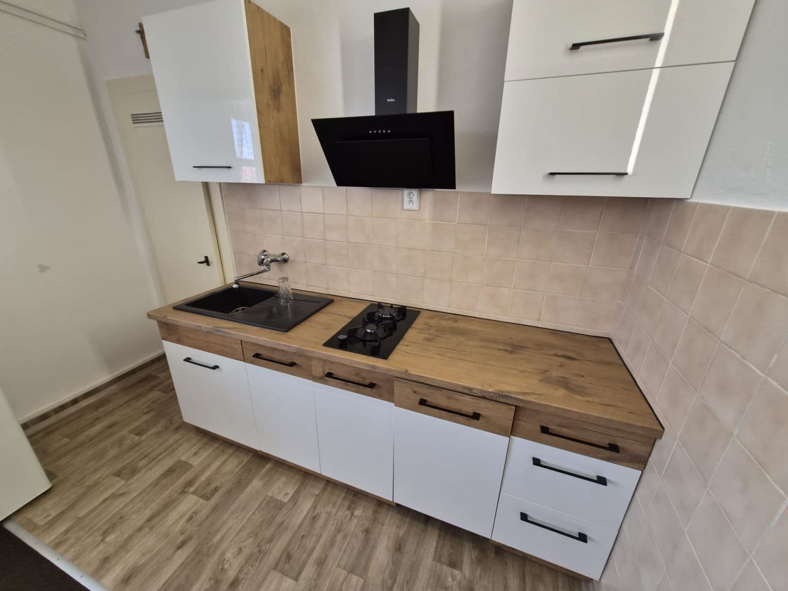 Pronájem bytu 2+kk 50 m², Skácelova, Brno, Jihomoravský kraj Pronájem bytu 2+kk 50 m², Skácelova, Brno, Jihomoravský kraj