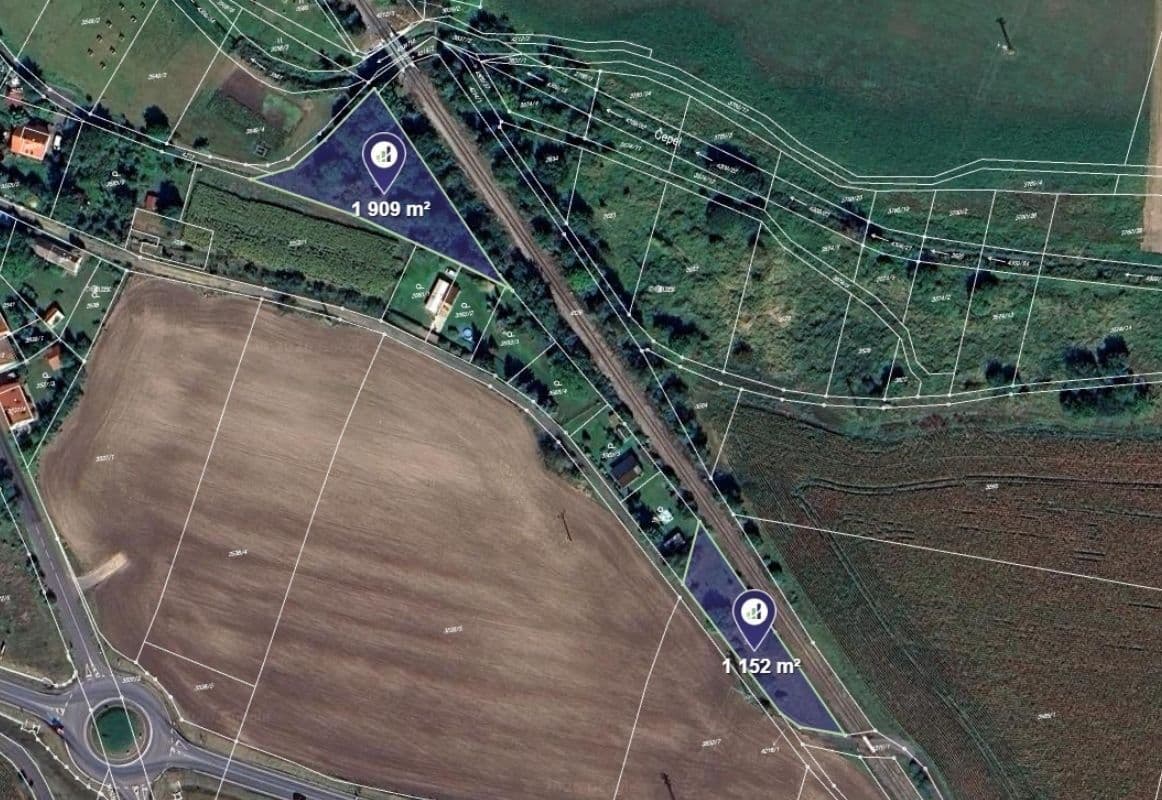 Prodej pozemku 340 m², Roudnice nad Labem, Ústecký kraj Prodej pozemku 340 m², Roudnice nad Labem, Ústecký kraj