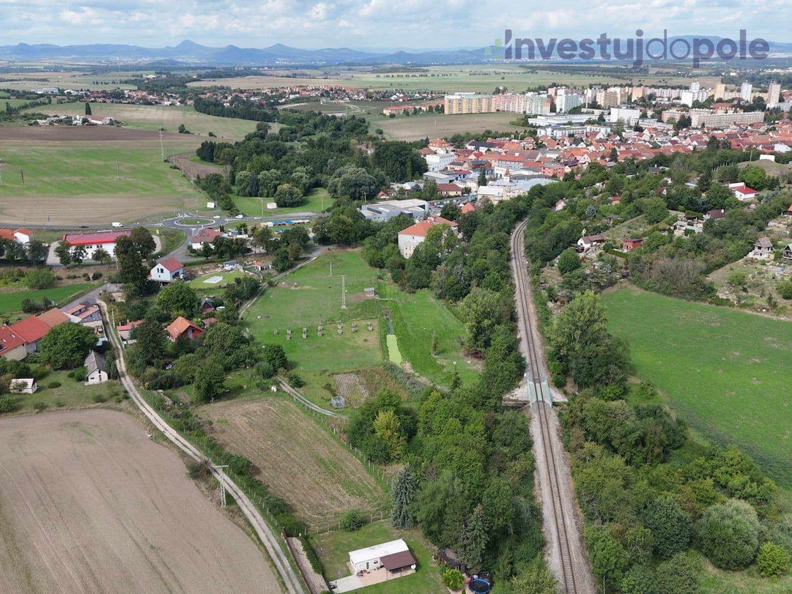 Prodej pozemku 340 m², Roudnice nad Labem, Ústecký kraj Prodej pozemku 340 m², Roudnice nad Labem, Ústecký kraj