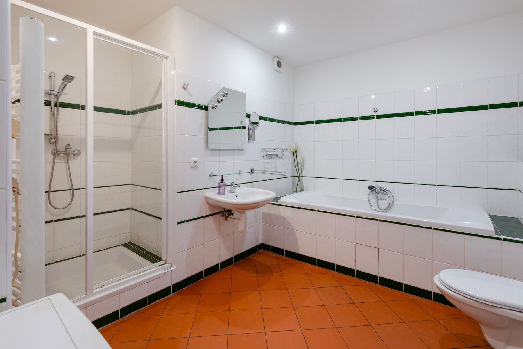 Prodej bytu 3+kk 64 m², Husitská, Praha, Praha Prodej bytu 3+kk 64 m², Husitská, Praha, Praha