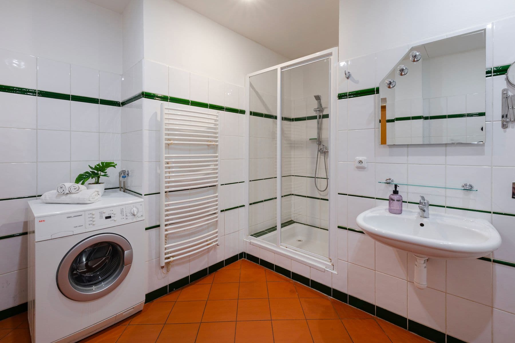 Prodej bytu 3+kk 64 m², Husitská, Praha, Praha Prodej bytu 3+kk 64 m², Husitská, Praha, Praha