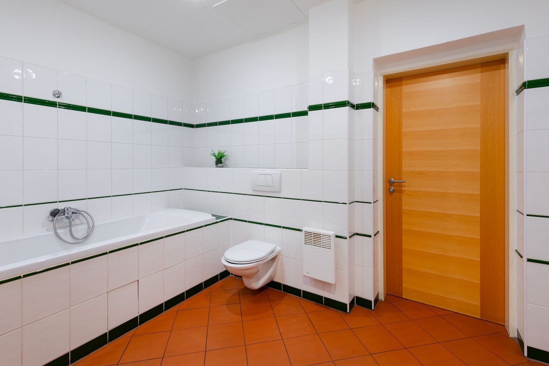 Prodej bytu 3+kk 64 m², Husitská, Praha, Praha Prodej bytu 3+kk 64 m², Husitská, Praha, Praha