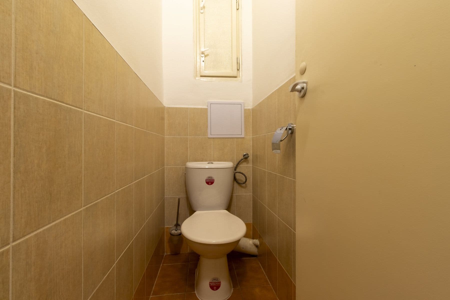 Pronájem bytu 1+1 55 m², 28. pluku, Praha, Praha Pronájem bytu 1+1 55 m², 28. pluku, Praha, Praha