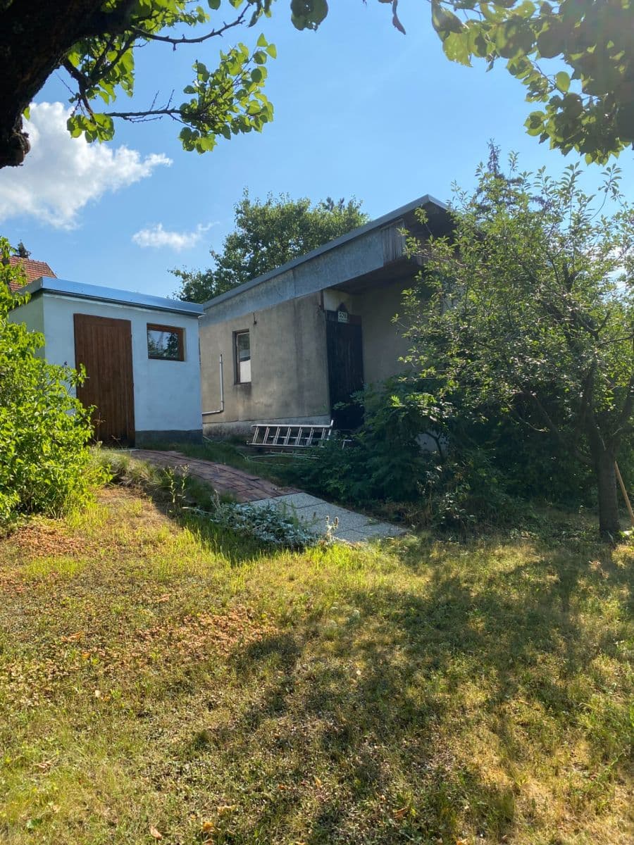 Prodej pozemku 2.409 m², Ostopovice, Jihomoravský kraj Prodej pozemku 2.409 m², Ostopovice, Jihomoravský kraj