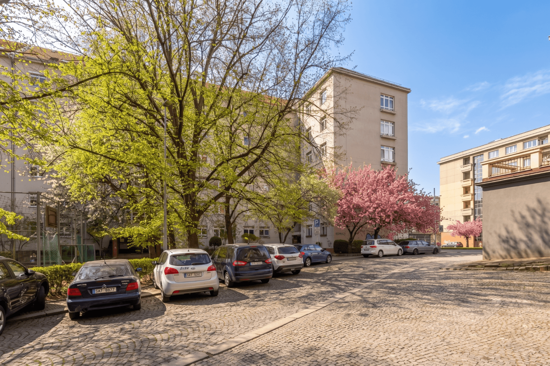 Prodej bytu 4+kk 175 m², Amurská, Praha, Praha Prodej bytu 4+kk 175 m², Amurská, Praha, Praha